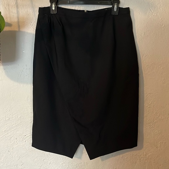 J.Crew 365 Black Skirt - Picture 1 of 6